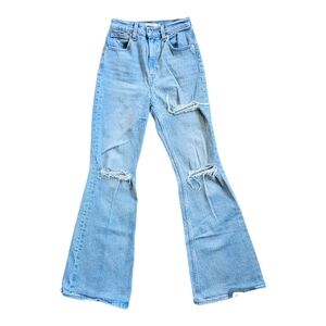 Levi's 70's High Rise Flare Jean Size 23